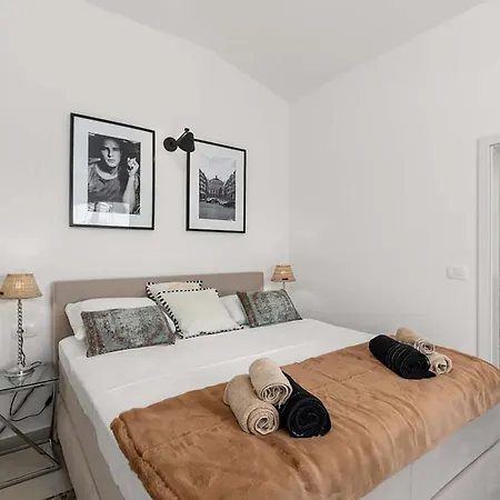 Holiday home Stunning In Stanisi Lasci