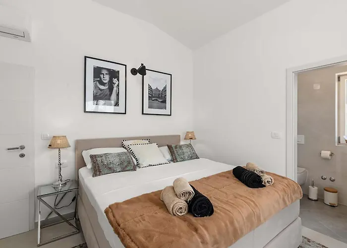 Holiday home Stunning In Stanisi Lasci